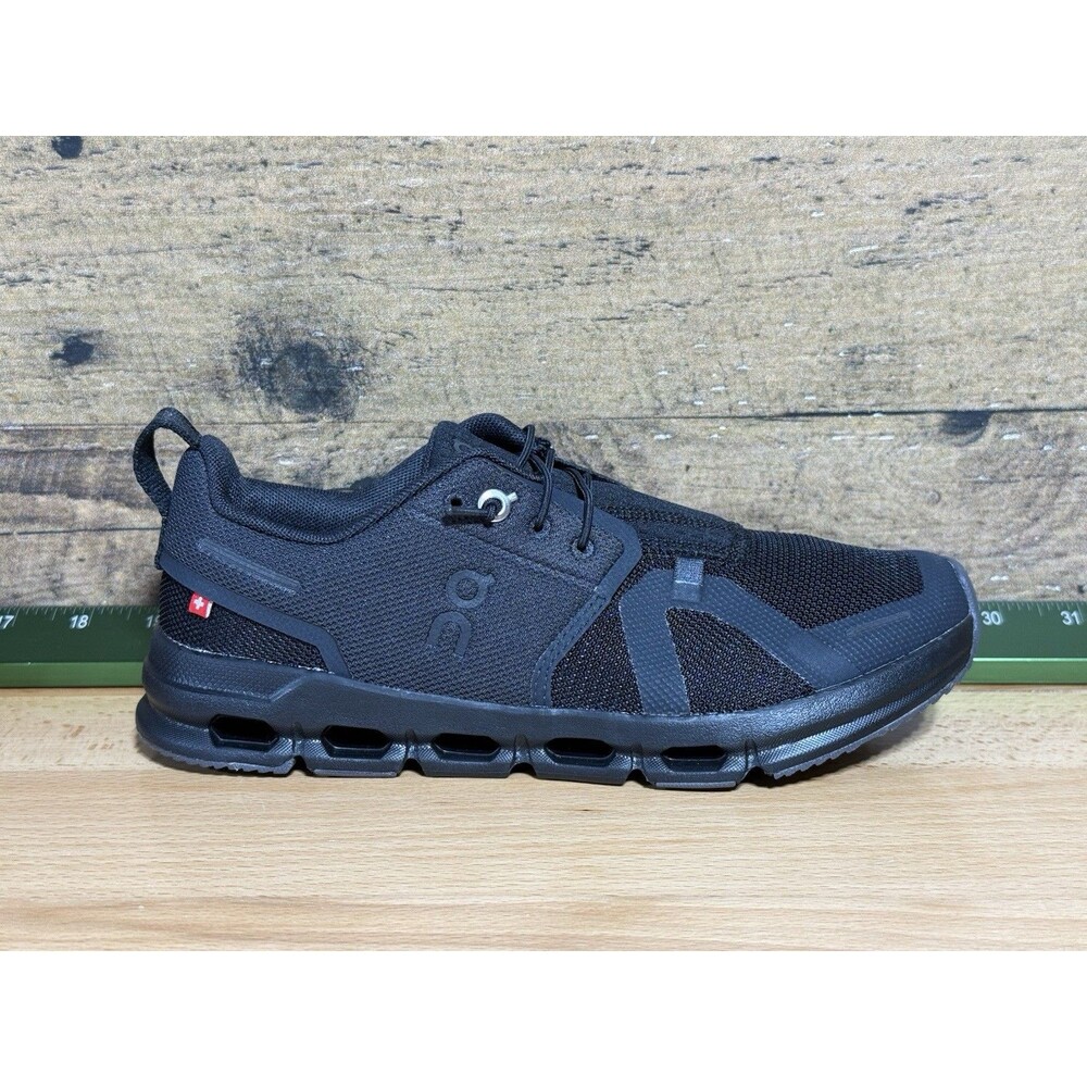 Size 4 - On Cloud Sky Black Youth Running Shoes 3YD11440485 NEW! Ships Fast!